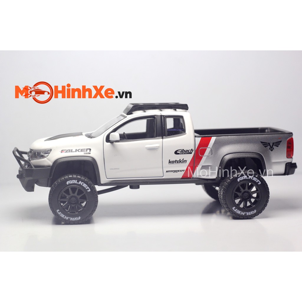 MÔ HÌNH XE CHEVROLET COLORADO ZR2 2017 OFF-ROAD 1:27 MAISTO