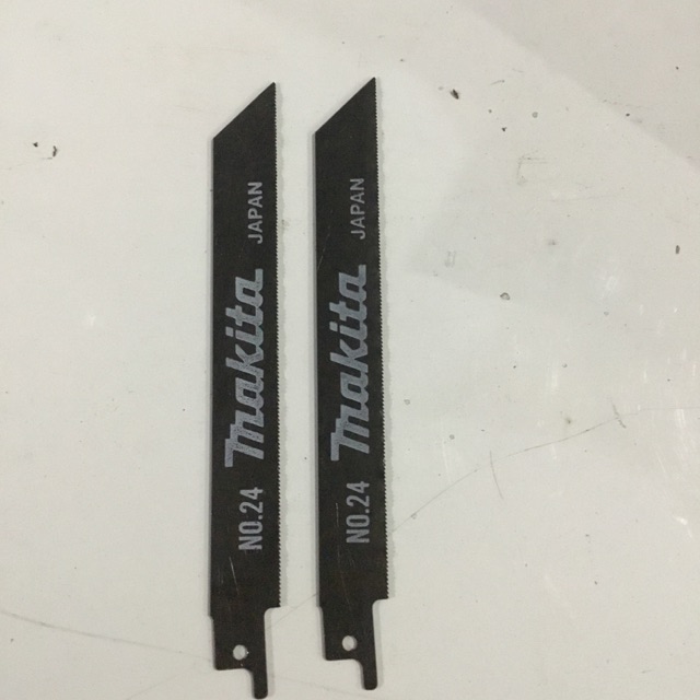 LƯỠI CƯA KIẾM MAKITA B-00832