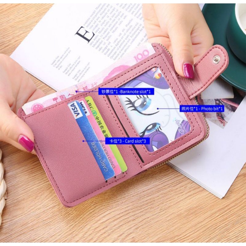 Ví mini nữ cầm tay khoá kéo hàng đẹp giá tốt kiểu dáng thời trang đơn giản in chữ nhiều ngăn tiện dụng