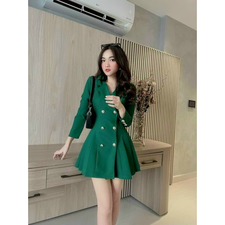 Váy đầm nữ dáng xòe cổ vét đính nút xinh xắn
