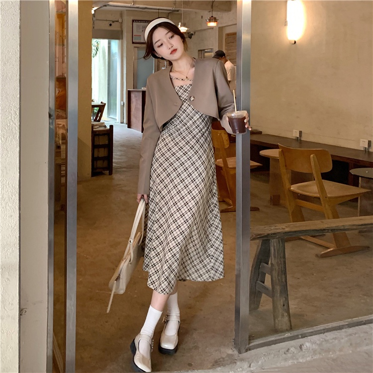 Set Áo Khoác Dài Tay Cổ Bẻ + Chân Váy Ngắn Thời Trang Nữ