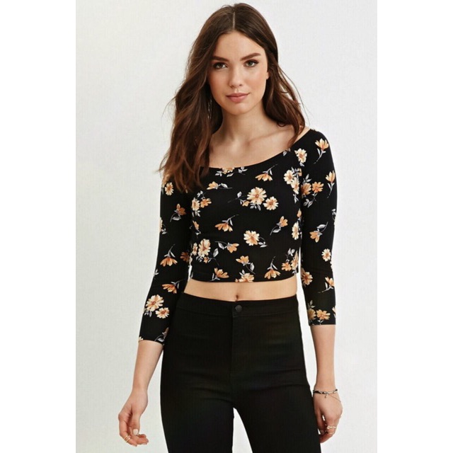 Áo croptop hoa F21