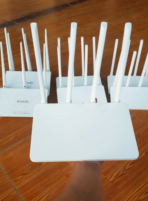 Bộ phát wifi Xiaomi gen 3 Gabit 1200Mbs (mới 90-95% có loại up sẵn ROM pavanda) | BigBuy360 - bigbuy360.vn