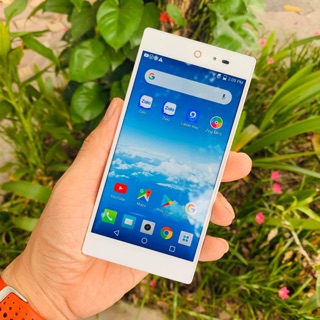 Điện thoại Sky IM 100, máy cũ 99%