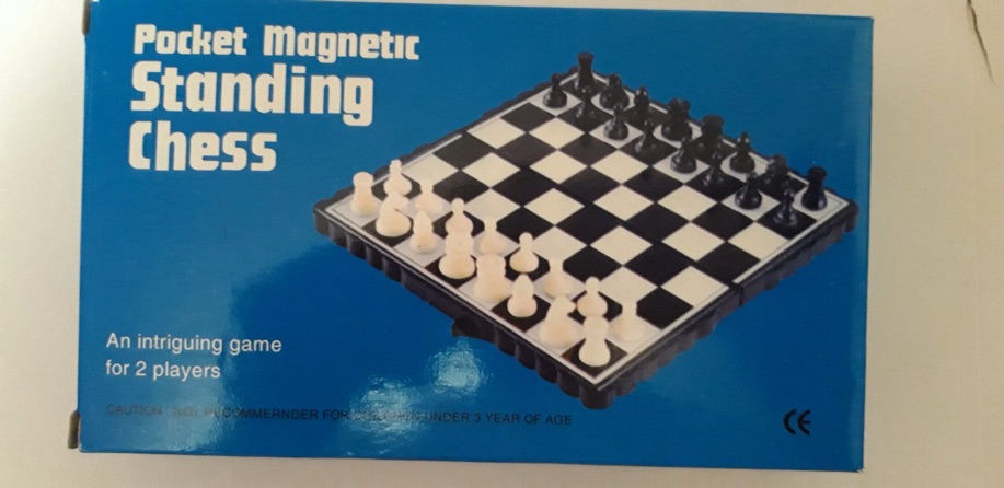 Cờ Vua nam châm mini. Mã: V. KT :9x16cm.