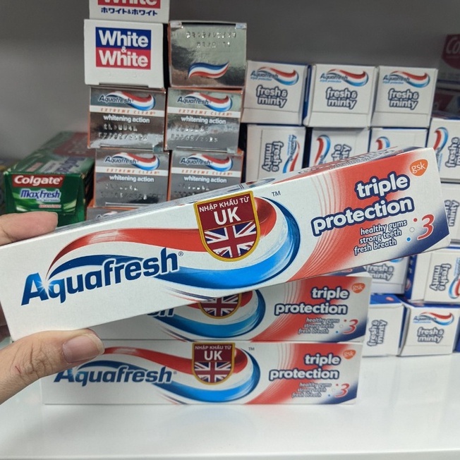 Kem đánh răng 3 tác động AQUAFRESH Triple Protection 100ml (Đỏ)