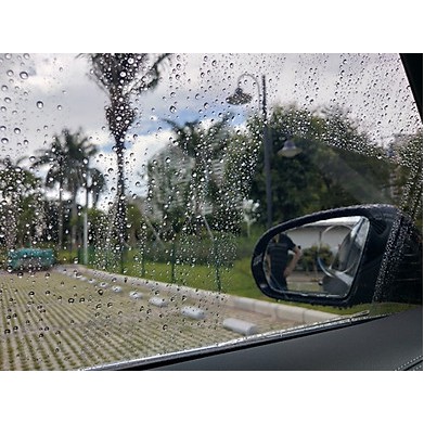 Miếng dán hình vuông chống đọng nước, chống mưa, chống lóa ô tô ❣️COMBO 2