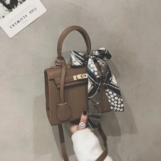 Túi HM kèm khăn (size 20 )