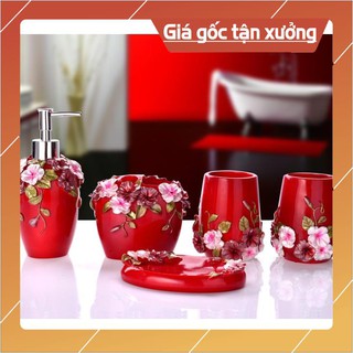 Bộ đồ dùng phòng tắm khắc hoa