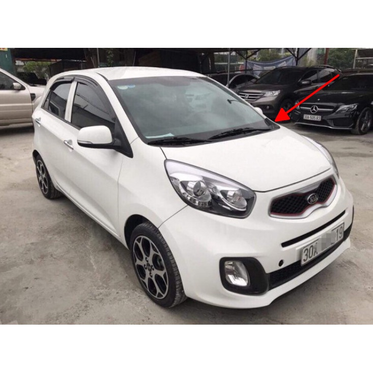 Ốp góc /Ốp máng nước chân kính chắn gió KIA MORNING 2011 - 2020/  Hàng xịn chính hãng: 861501Y010/861601Y010