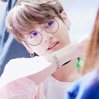 Kính bts kính mắt nam nữ jungkook phong cách idol Hàn Quốc thời trang