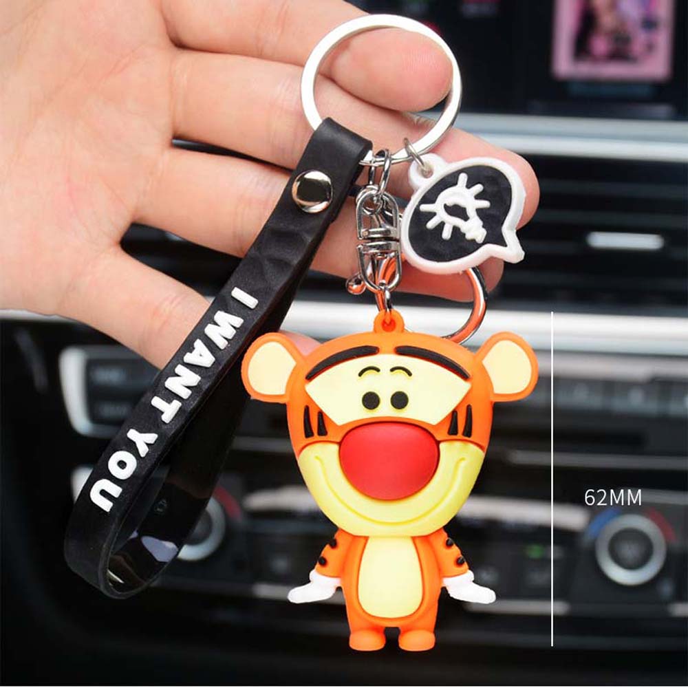 Móc khóa thiết kế nhân vật thời trang sành điệu