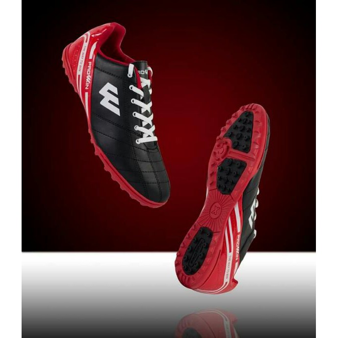 GIÀY ĐÁ BÓNG CHÍNH HÃNG