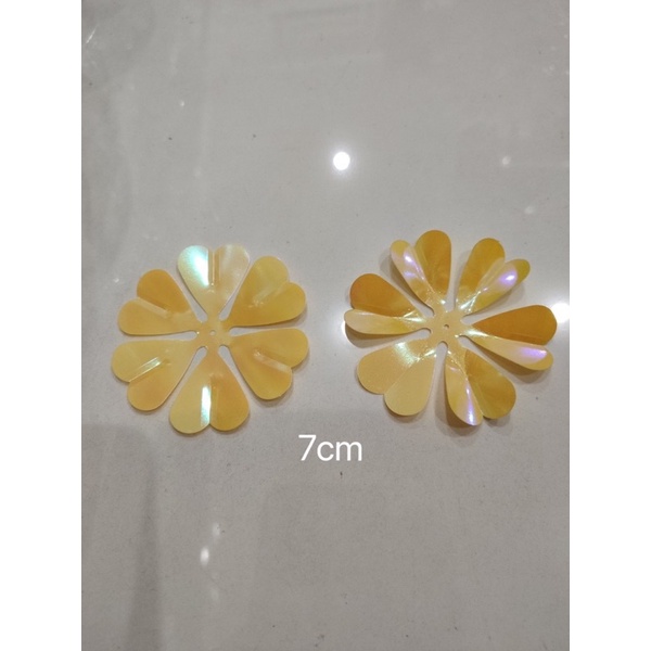 6 cánh hình tim ( 1 bịch 100g)