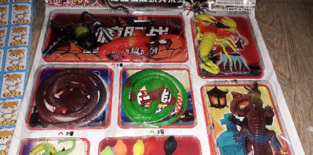 Sét 110 mô hình và 110 phiếu rút thăm trúng thưởng động vật bằng nhựa rất đẹp