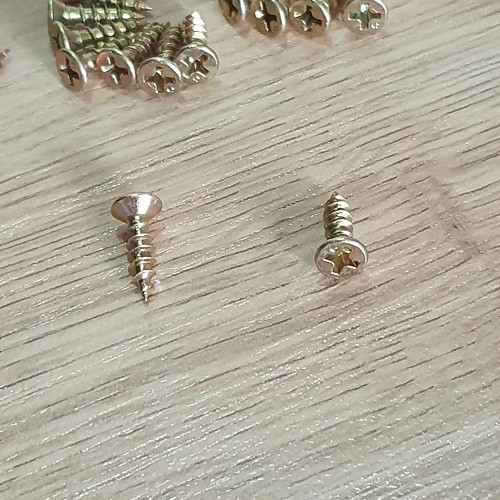 100 Con Vít Bắt Gỗ Vàng Đầu Bằng Ren Thưa Kích Thước 4x15mm