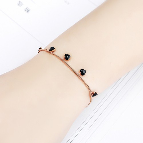 Lắc Tay Tim Đen Titan Ko Đen TT 2694