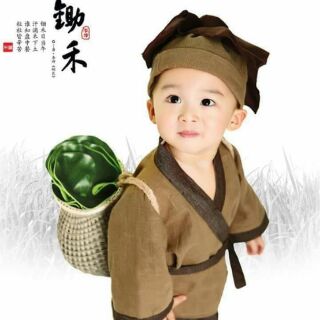 Bộ tiều phu cho bé kèm giỏ y ả