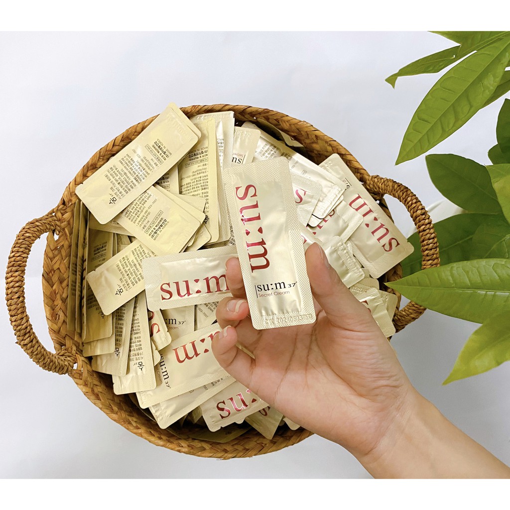 Gói kem dưỡng da chống lão hóa tái sinh sáng da SUM Secret Scream 1ML | BigBuy360 - bigbuy360.vn