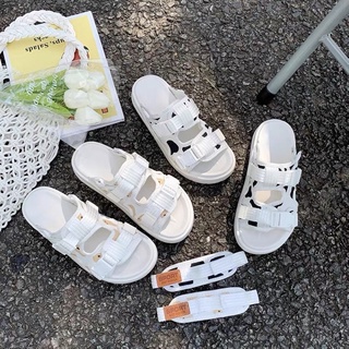 Sandal/Dép trắng hình gấu / bò sữa đủ kích cỡ