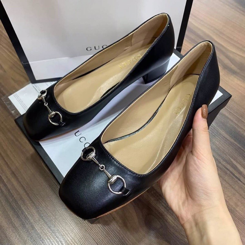 Giày Gucci size 38