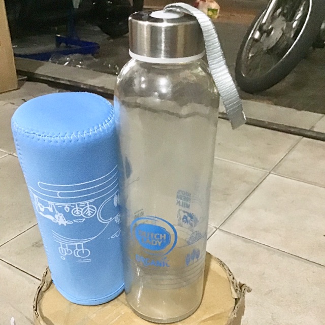Bình thủy tinh có túi giữ nhiệt