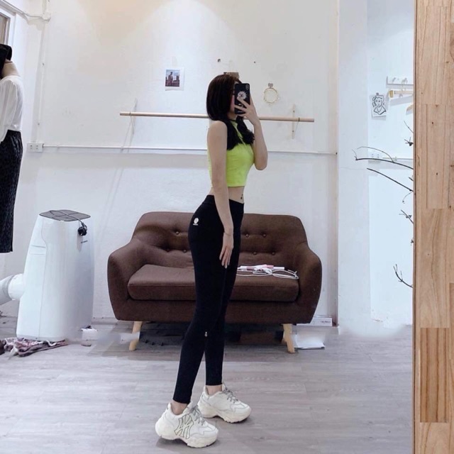 Quần legging thêu hoa cúc
