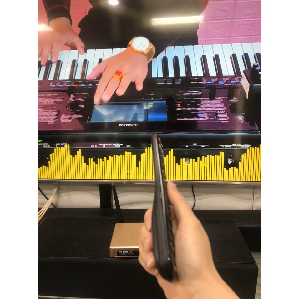 Điều khiển đầu Kiwibox, tương thích với hầu hết các model đầu, remote kiwibox chính hãng