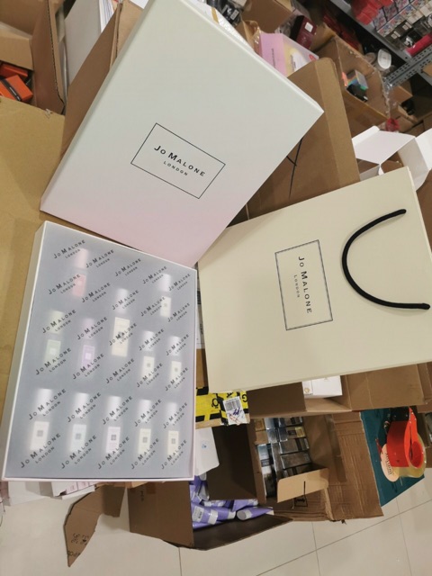 Set Bộ Nước Hoa Jo Malone mini 12 chai -kiwi .