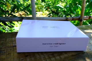 SET NARCISO ĐEN VÀ LOTION BODY