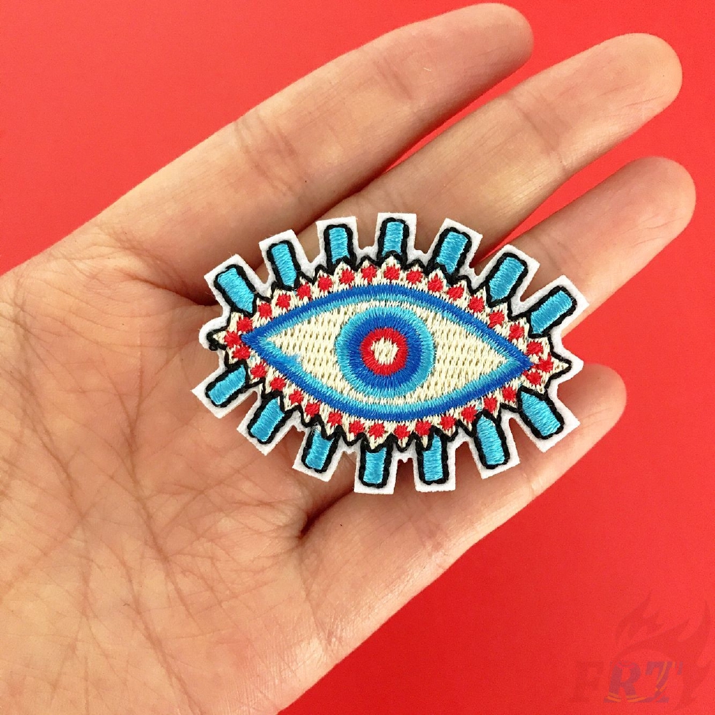 Sticker ủi thêu hình mắt độc đáo