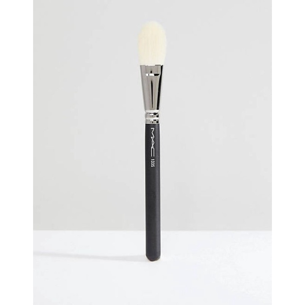 Cọ Má Hồng M..A..C 133S Small Cheek Brush