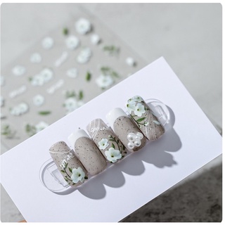 Stick hoa lụa gắn móng
