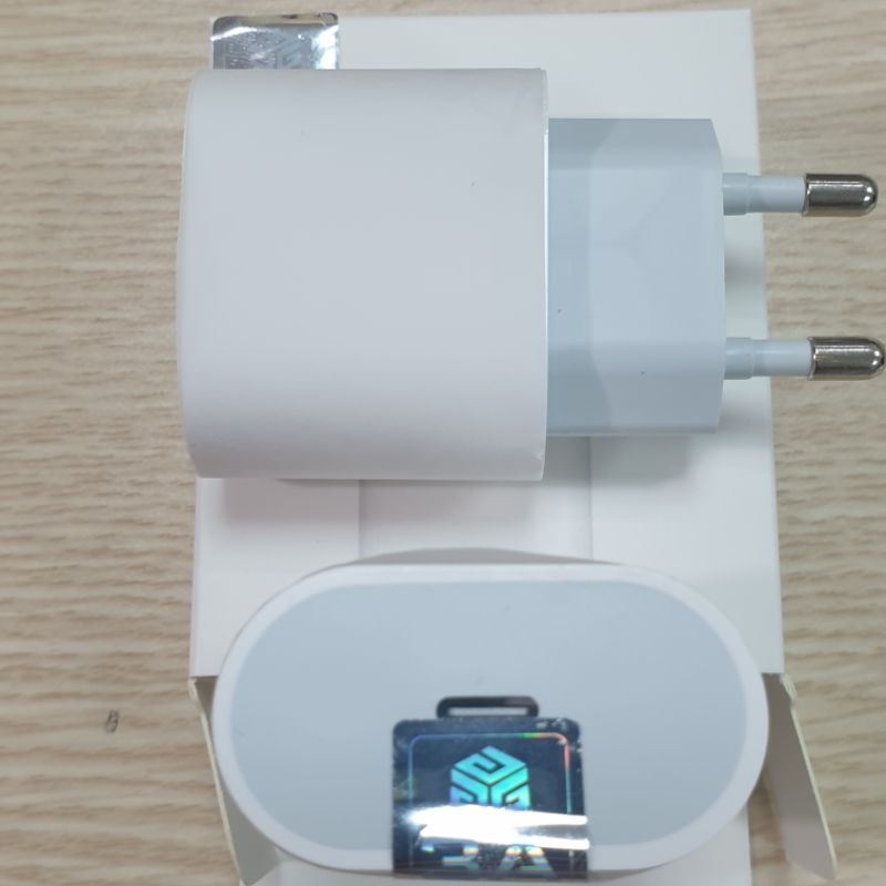 Sạc Nhanh PD 20W Chân Tròn Dành Cho Máy IP 8>14  - 3AVN