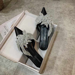 Sục bệt mũi nhọn nơ đá 2 màu - Siêu sang