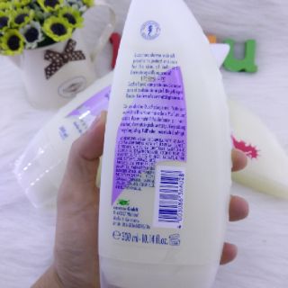Sữa tắm cá ngựa Algemarin 300ml (xách tay Đức)