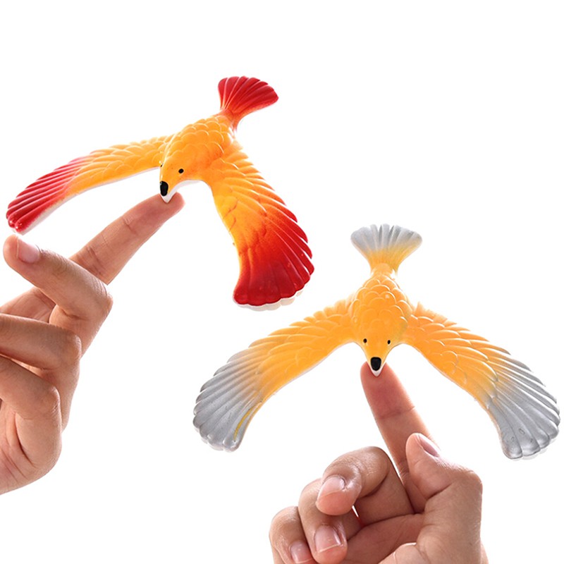 1 Bộ Đồ Chơi Hình Kim Tự Tháp Dành Cho Chim