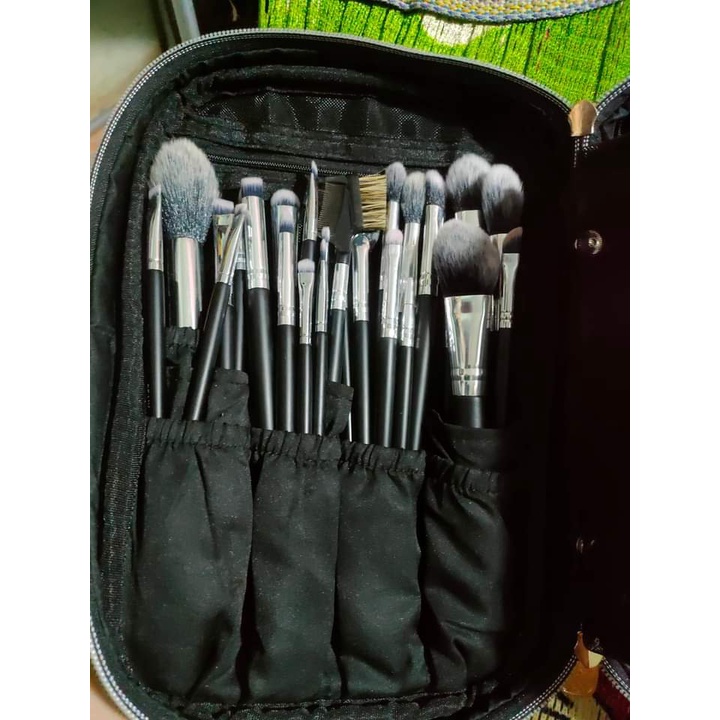 [Pass] Bộ Cọ Makeup Bealy - 32 cây.