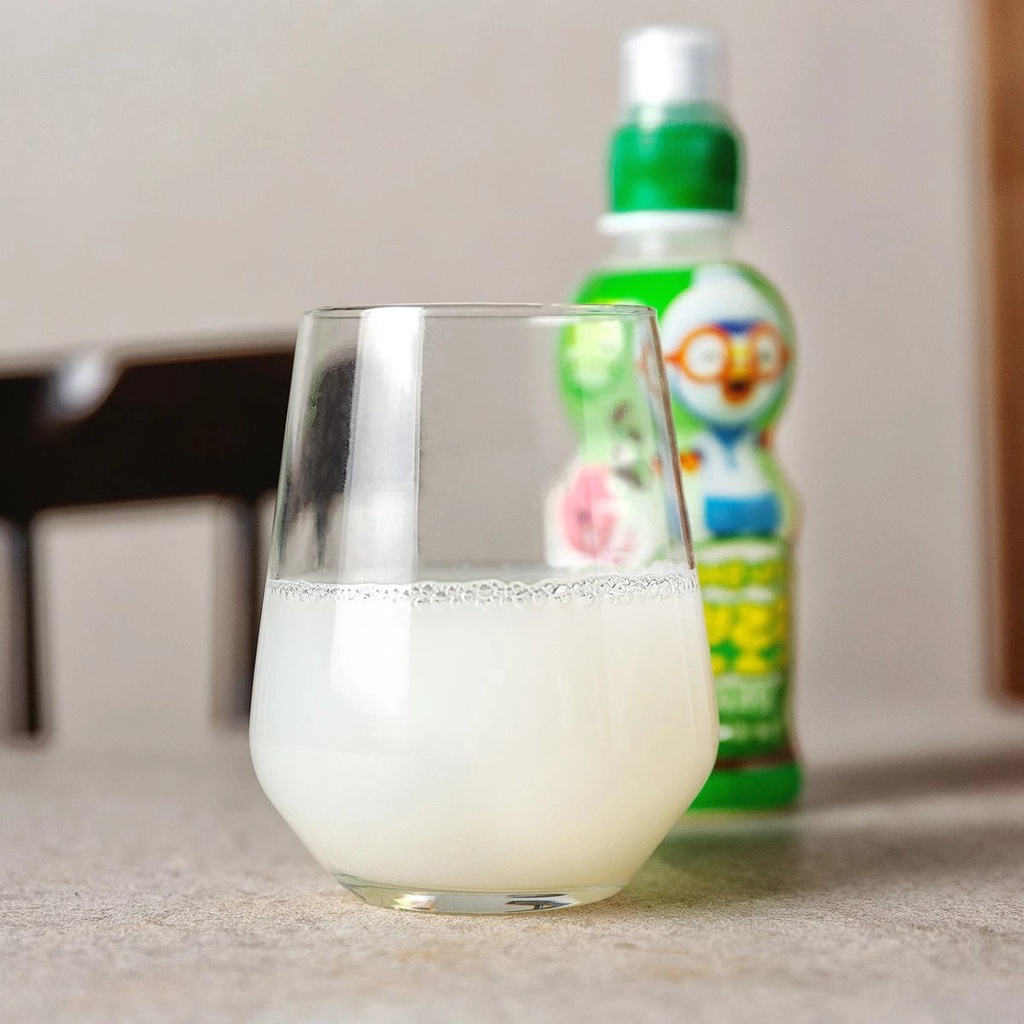 Nước uống Pororo hương vị trái cây dành cho trẻ em 235ml/chai