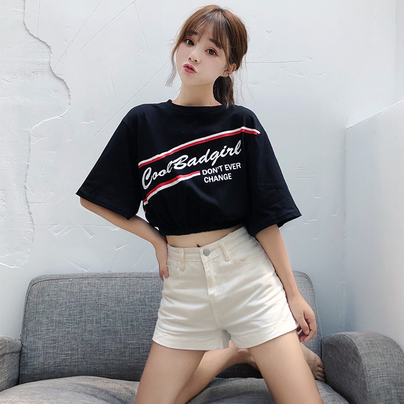 Áo Croptop Tay Ngắn Thiết Kế Dáng Rộng Phong Cách Hàn Quốc