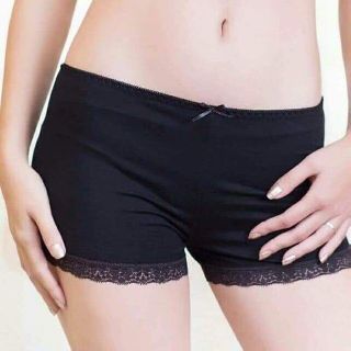 Sét 2 quần đùi mặc váy nữ