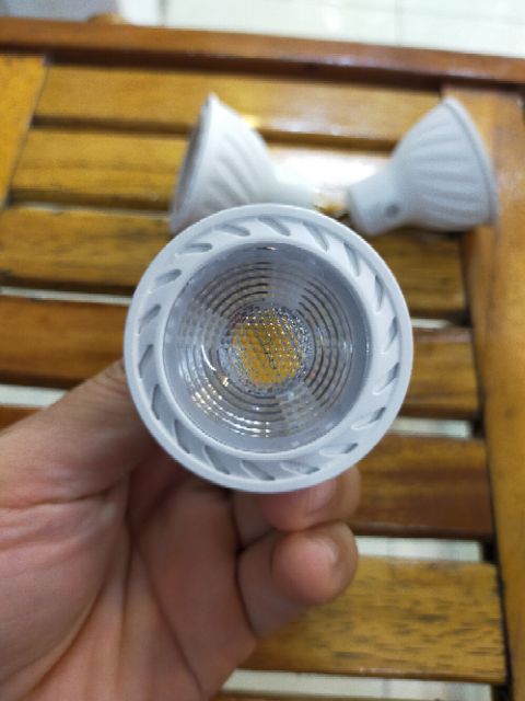Bóng led 5w chân cắm MR16