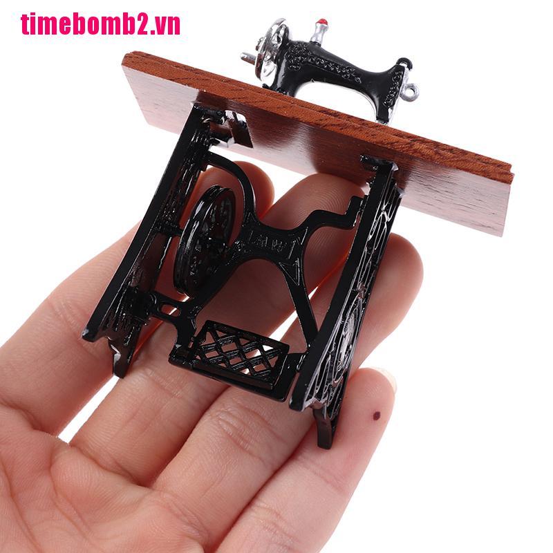 Mô Hình Máy May Mini Tỉ Lệ 1: 12 Trang Trí Nhà Búp Bê