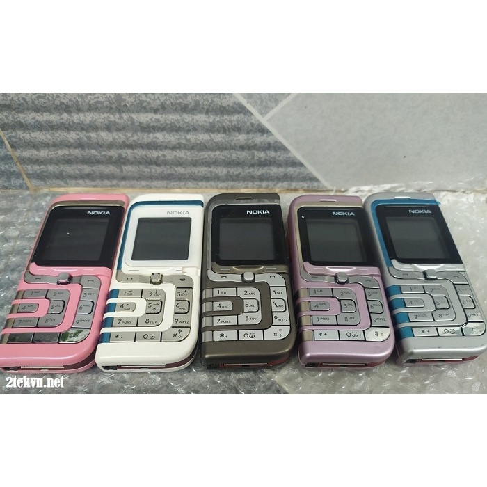 Điện thoại Nokia cổ chiếc lá nhỏ 7260 chính hãng