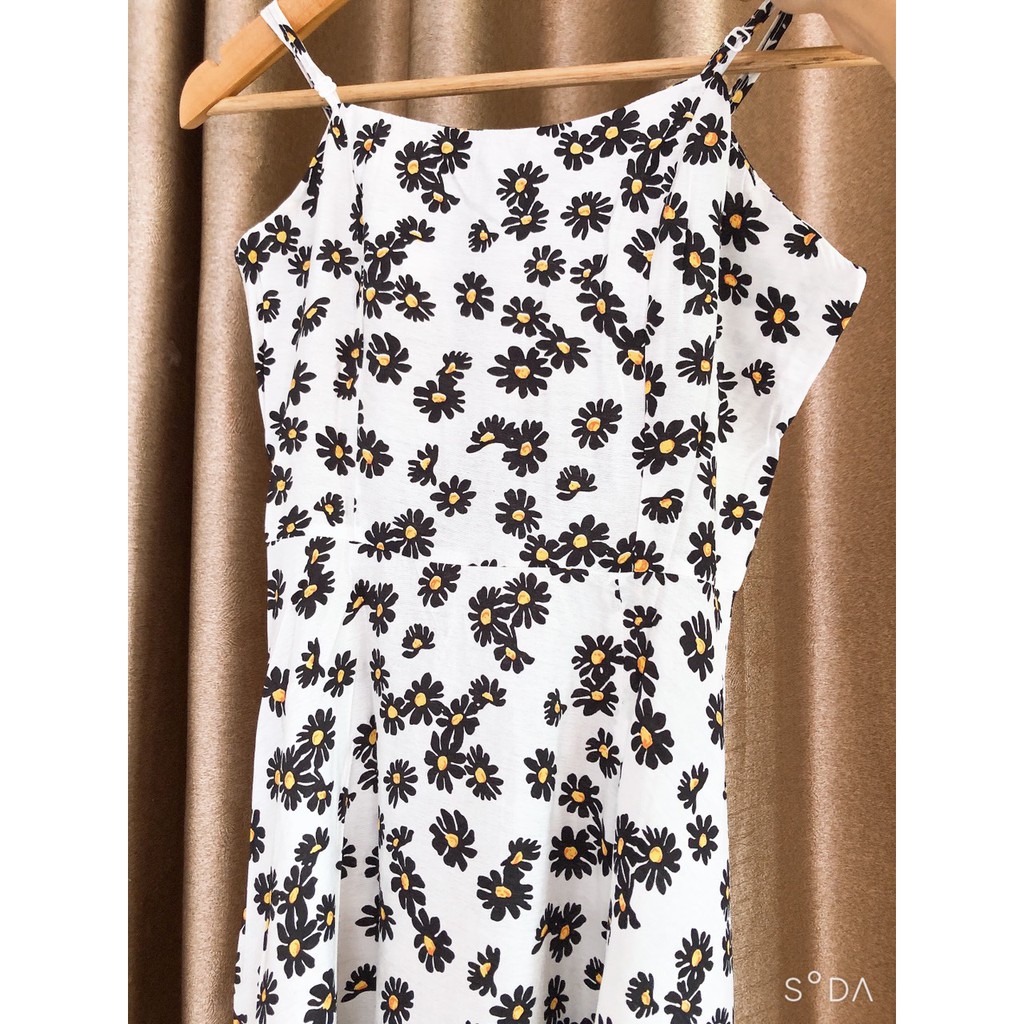 Váy 2 dây hoa cúc họa mi chất đũi tơ mềm nhiều màu | BigBuy360 - bigbuy360.vn