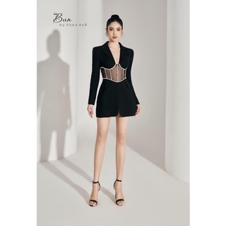 Váy cổ vest phối eo lưới đá