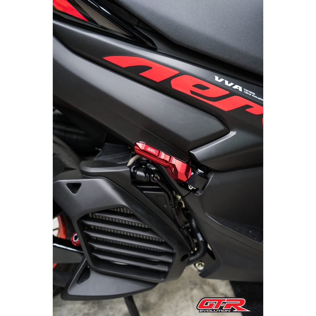 Gác chân sau GTR NVX155