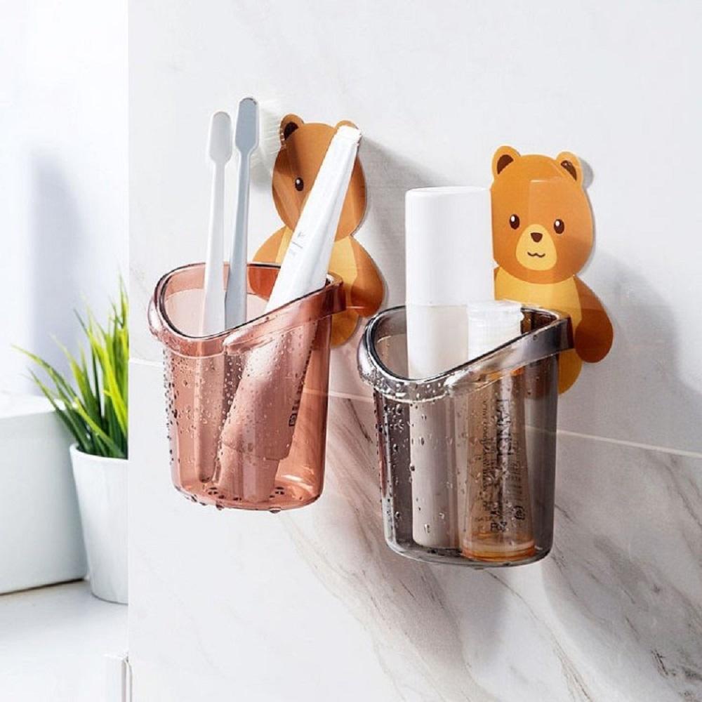 Cốc đựng bàn chải kem đánh răng gắn tường có lỗ thoát nước hình gấu KM 70059