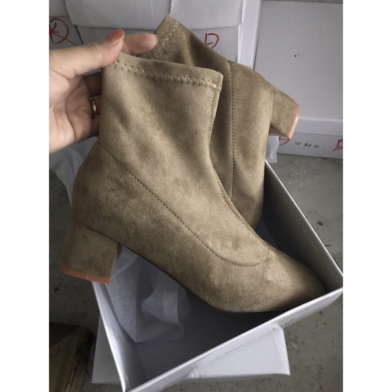 ( SẴN  HÀNG ) Boots cao cổ gót 5cm tôn dáng cho mùa thu đông 2019, hàng quảng châu loại đẹp | BigBuy360 - bigbuy360.vn