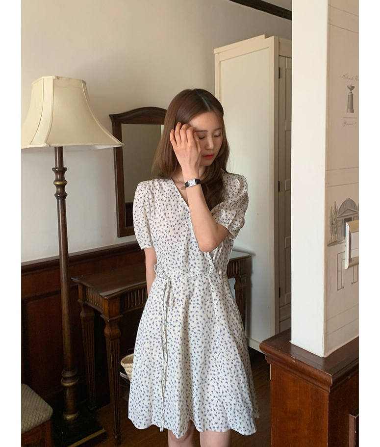 Đầm Hoa Tay Ngắn Cổ Chữ V Thời Trang Dành Cho Nữ